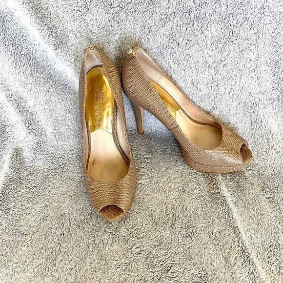 Michael Kors York Platform Heels Dark Dune Size 6 - Picture 2 of 9